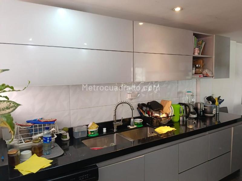 Piso – Bogotá D.C. - Más