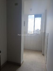 Apartamento de 3 alcobas en venta en San Martin Centro, Bogotá, 108 m² · foto 4 de 20