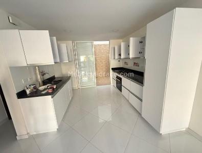 Casa de 4 alcobas en arriendo en San Antonio, Rionegro, 140 m² · foto 4 de 18