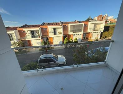 Casa de 4 alcobas en arriendo en San Antonio, Rionegro, 140 m² · foto 11 de 18
