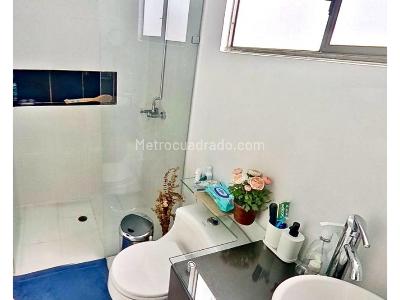 Apartamento en venta en Loma De Los Bernal, Medellín · foto 10 de 15