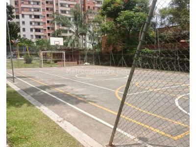 Apartamento en venta en Loma De Los Bernal, Medellín · foto 15 de 15