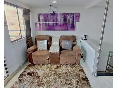 Apartamento en venta en Loma De Los Bernal, Medellín · foto 7 de 15