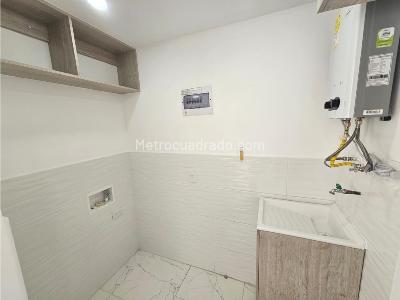 Apartamento de 2 alcobas en venta en Tranvia, Rionegro, 51 m² · foto 4 de 20
