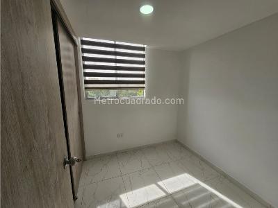 Apartamento de 2 alcobas en venta en Tranvia, Rionegro, 51 m² · foto 14 de 20