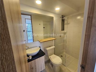 Apartamento de 3 alcobas en venta en Manantiales, Rionegro, 54 m² · foto 8 de 20