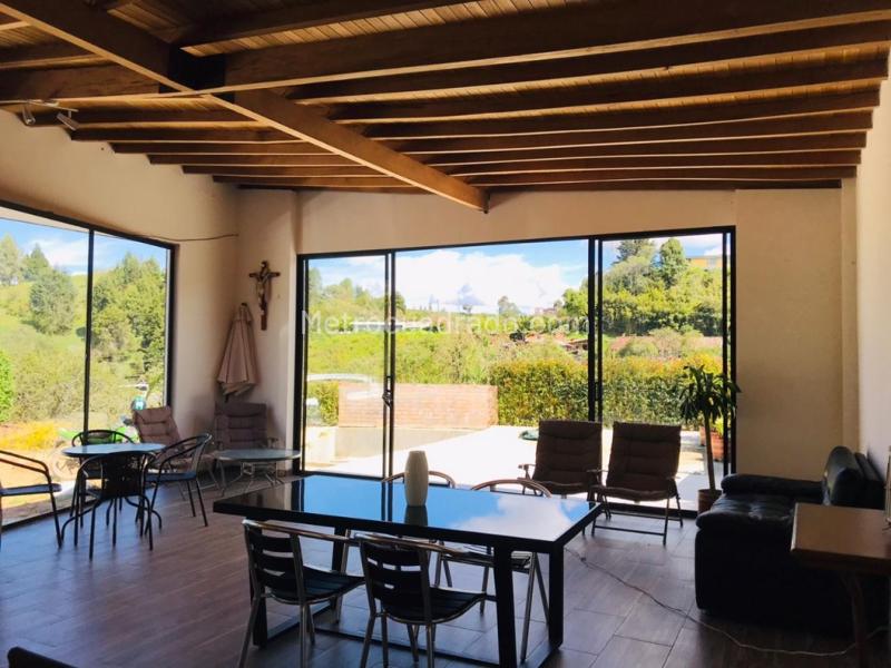 4BR House in Vereda San Jose (300 m²) - 4