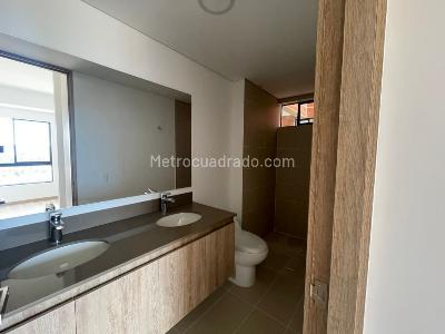 Apartamento de 2 alcobas en venta en Barro Blanco, Rionegro, 83 m² · foto 11 de 16