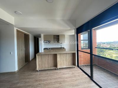 Apartamento de 2 alcobas en venta en Barro Blanco, Rionegro, 83 m² · foto 2 de 16