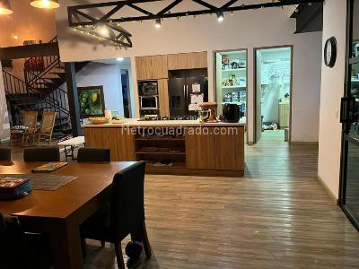 Casa de 5 alcobas en venta en Pontezuela, Rionegro, 400 m² · foto 19 de 20