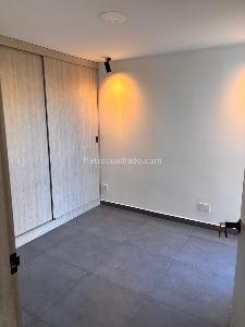 Apartamento de 3 alcobas en venta en Cuatro Esquinas, Rionegro, 53 m² · foto 10 de 14