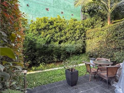 Casa de 3 alcobas en venta en Transversal Intermedia, Envigado, 198 m² · foto 12 de 14