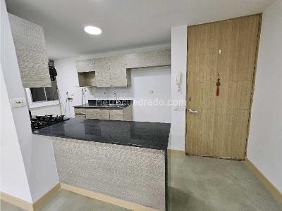 Apartamento en venta en El Poblado, Medellín · foto 2 de 20