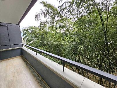Apartamento en venta en El Poblado, Medellín · foto 8 de 20