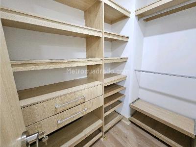 Apartamento en venta en El Poblado, Medellín · foto 17 de 20