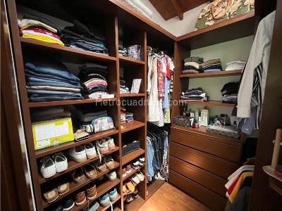 Casa de 3 alcobas en venta en La Abadia, Envigado, 146 m² · foto 10 de 20