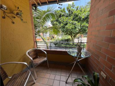 Casa de 3 alcobas en venta en La Abadia, Envigado, 146 m² · foto 14 de 20
