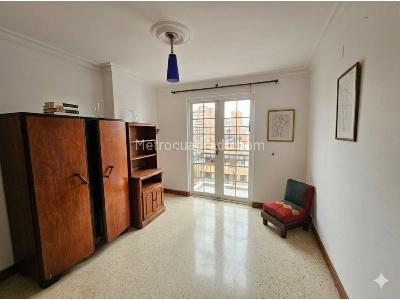Apartamento de 4 alcobas en venta en Laureles, Medellín, 190 m² · foto 11 de 17