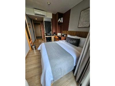 Apartaestudio en venta en El Poblado, Medellín, 19 m² · foto 2 de 14
