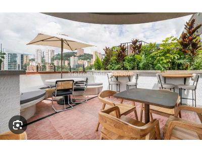 Apartaestudio en venta en El Poblado, Medellín, 19 m² · foto 4 de 14