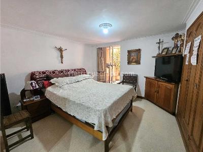 Apartamento de 3 alcobas en venta en Laureles, Medellín, 176 m² · foto 9 de 20