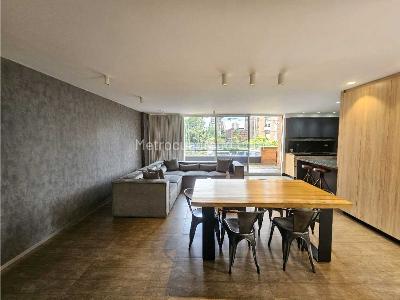 Apartamento de 2 alcobas en venta en Los Parra, Medellín, 102 m² · foto 3 de 20