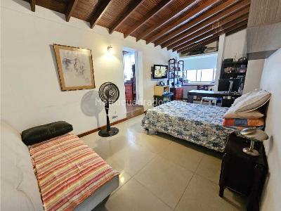 Casa de 4 alcobas en venta en Belen, Medellín, 323 m² · foto 8 de 18