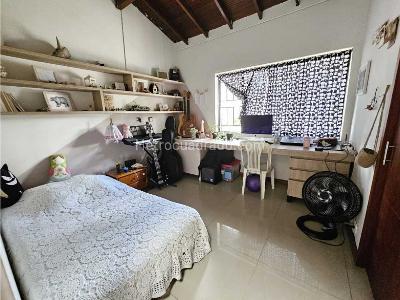 Casa de 4 alcobas en venta en Belen, Medellín, 323 m² · foto 17 de 18