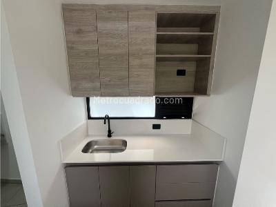 Apartamento de 2 alcobas en venta en El Escobero, Envigado, 113 m² · foto 3 de 18
