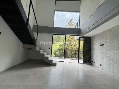 Apartamento de 2 alcobas en venta en El Escobero, Envigado, 113 m² · foto 8 de 18