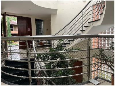 Casa de 5 alcobas en venta en Loma De San Jose, Sabaneta, 500 m² · foto 6 de 13