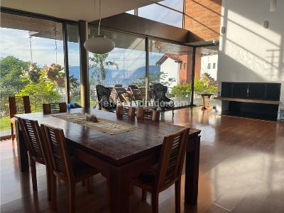 Casa de 4 alcobas en venta en Loma De San Jose, Sabaneta, 570 m² · foto 7 de 20