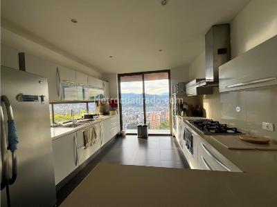 Casa de 4 alcobas en venta en Loma De San Jose, Sabaneta, 570 m² · foto 10 de 20
