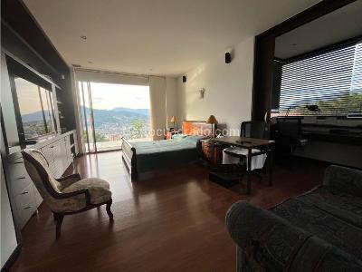 Casa de 4 alcobas en venta en Loma De San Jose, Sabaneta, 570 m² · foto 11 de 20