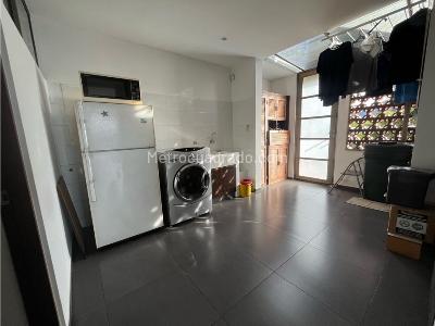 Casa de 4 alcobas en venta en Loma De San Jose, Sabaneta, 570 m² · foto 16 de 20