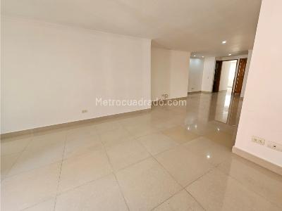 Apartamento de 3 alcobas en venta en Laureles, Medellín, 111 m² · foto 2 de 16