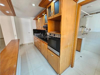 Apartamento de 3 alcobas en venta en Laureles, Medellín, 111 m² · foto 3 de 16