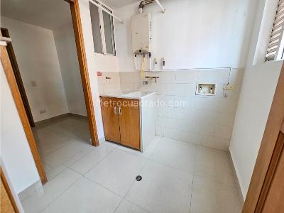 Apartamento de 3 alcobas en venta en Laureles, Medellín, 111 m² · foto 8 de 16