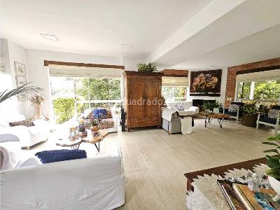 Casa de 5 alcobas en venta en El Escobero, Envigado, 245 m² · foto 6 de 20