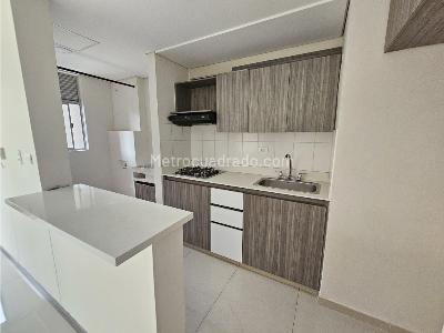Apartamento en venta en Ditaires, Itagüí · foto 2 de 20