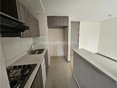 Apartamento en venta en Ditaires, Itagüí · foto 6 de 20