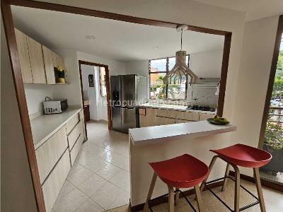 Apartamento en venta en El Portal, Envigado · foto 8 de 20