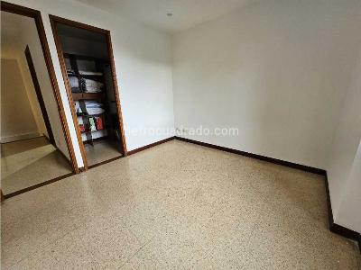 Apartamento en venta en El Portal, Envigado · foto 18 de 20