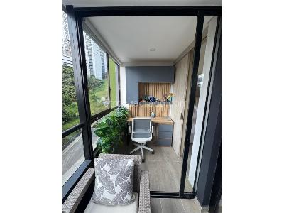 Apartamento de 2 alcobas en venta en Loma De Las Brujas, Envigado, 75 m² · foto 6 de 12