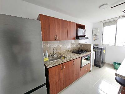 Apartamento en venta en Las Villas, Itagüí · foto 3 de 20