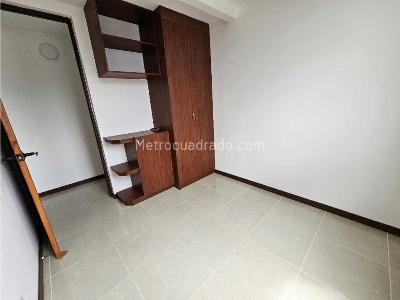 Apartamento en venta en Las Villas, Itagüí · foto 11 de 20