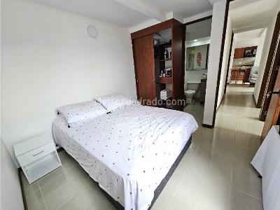 Apartamento en venta en Las Villas, Itagüí · foto 15 de 20