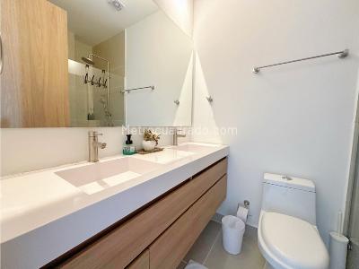 Apartamento de 2 alcobas en venta en Bahia Kristal, Cartagena, 80 m² · foto 11 de 15