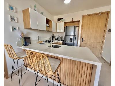 Apartamento de 2 alcobas en venta en Bahia Kristal, Cartagena, 83 m² · foto 4 de 14