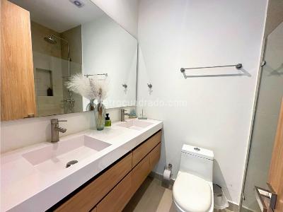 Apartamento de 2 alcobas en venta en Bahia Kristal, Cartagena, 83 m² · foto 8 de 14